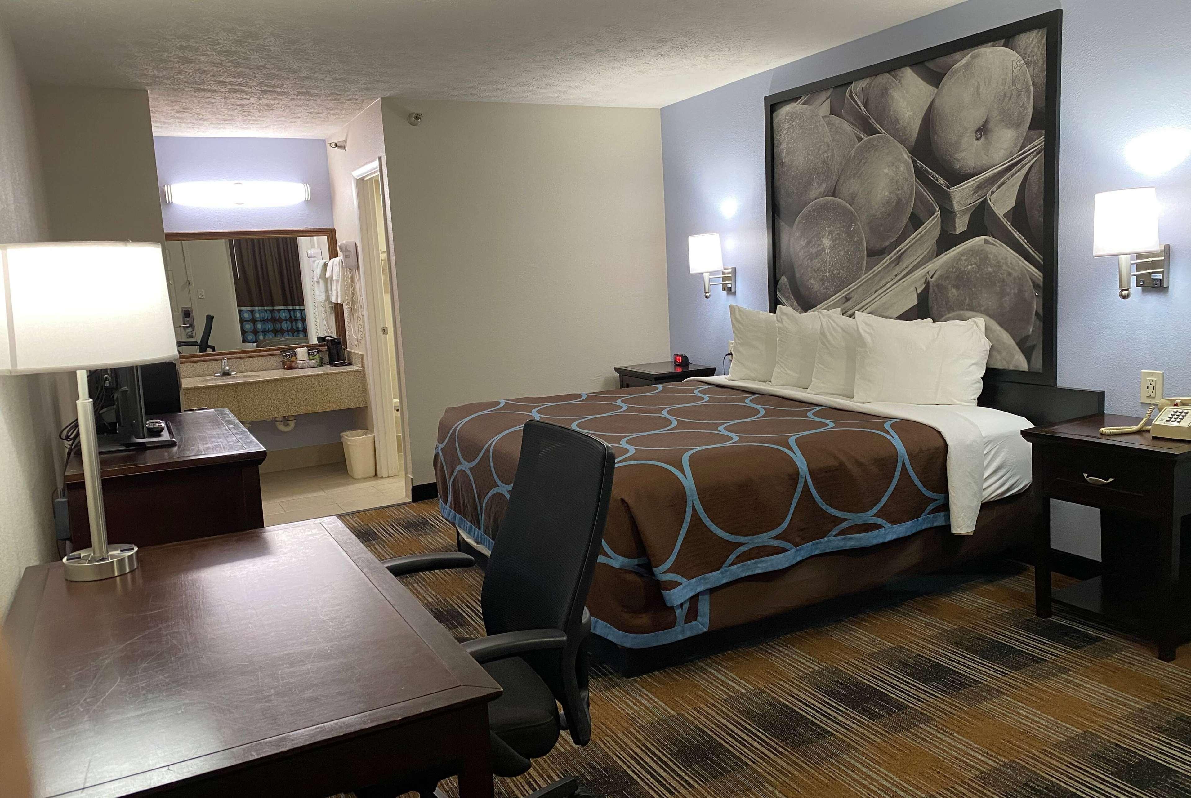 Super 8 By Wyndham Covington Otel Dış mekan fotoğraf