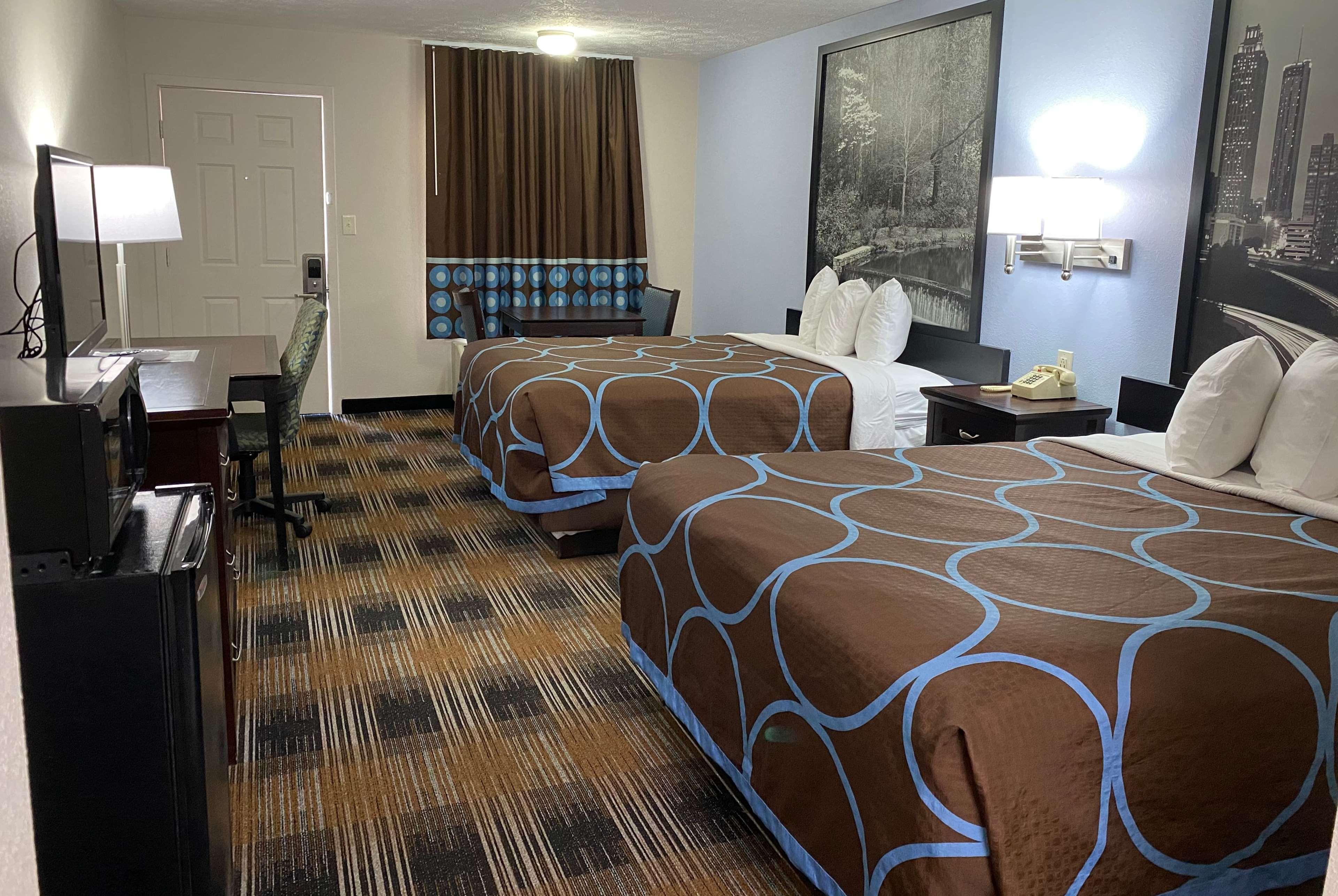 Super 8 By Wyndham Covington Otel Dış mekan fotoğraf